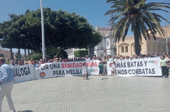 Concentración de médicos en Melilla