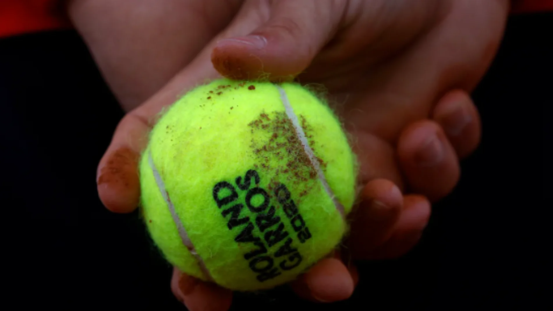 Un "rebote" de pelotas en Roland Garros: "¡Favorecen a Alcaraz!"