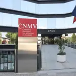 Economía/Finanzas.- La CNMV advierte de ocho entidades no autorizadas para prestar servicios de inversión