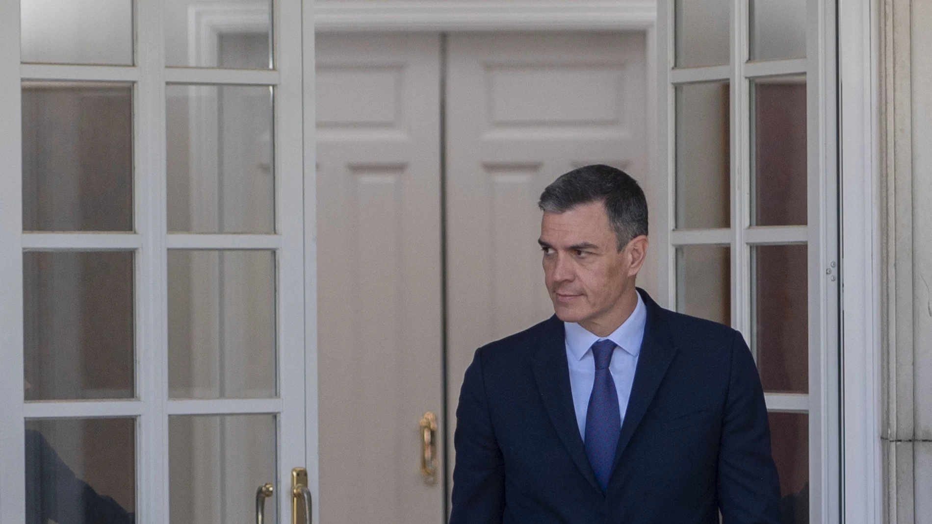 El presidente del Gobierno, Pedro Sánchez, a su llegada para recibir al primer ministro del Reino de Suecia, en el Palacio de la Moncloa, a 5 de junio de 2023, en Madrid (España