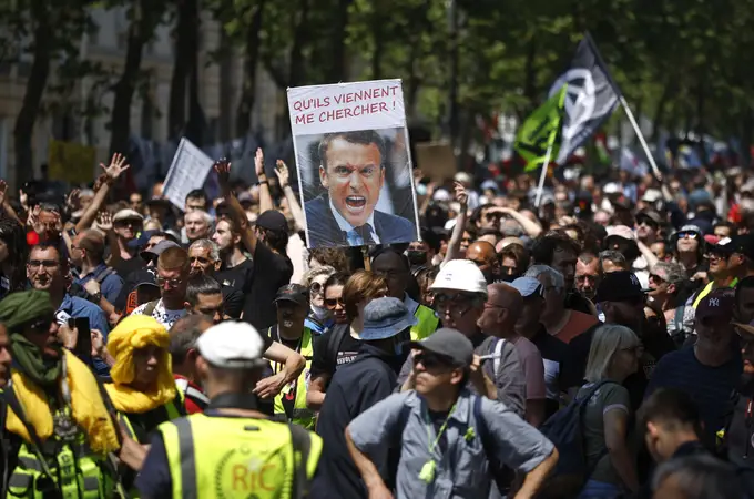 Macron logra desactivar la ola de protestas en Francia