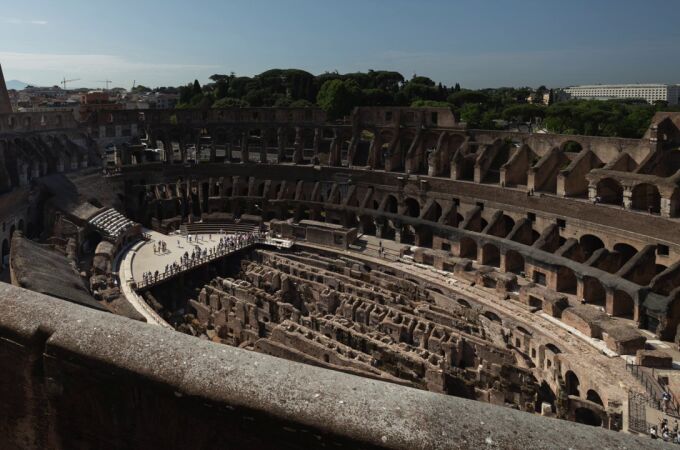 Ascensor nuevo en el Coliseo 