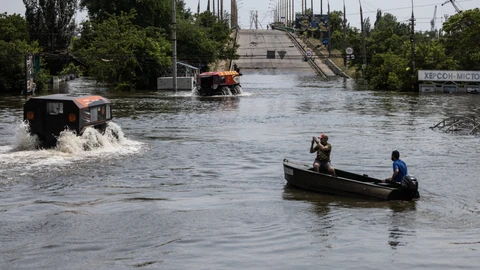 Evacuations underway in Kherson following dam collapse, floods