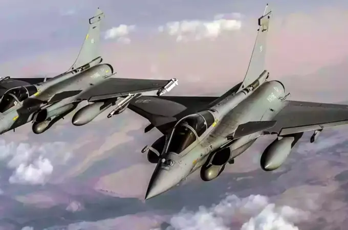 El único país que derribó un avión furtivo de EEUU quiere comprar 12 cazas Rafale franceses