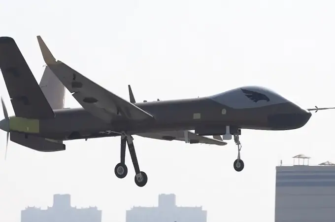 Así es el dron de combate chino Wing Loong II que ha comprado Marruecos y que puede llevar hasta 12 misiles