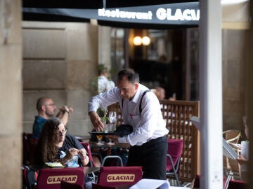 ¿Cuánto dura de media la jornada laboral en España?