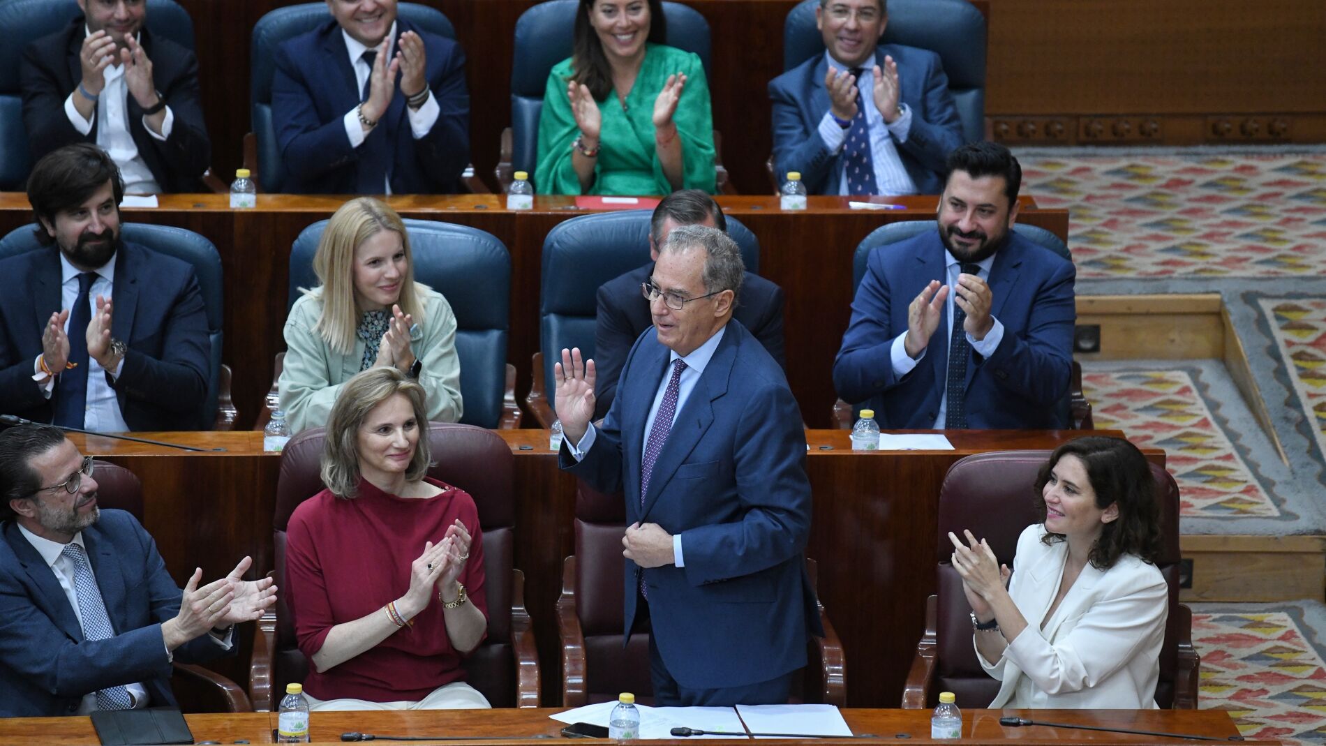 Vox entra en la Mesa del Parlamento de Madrid gracias a los votos del PP