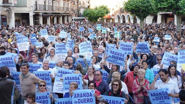 Aranda de Duero (Burgos) se vuelca con las infraestructuras y sale a la calle para pedir la reapertura del Tren Directo