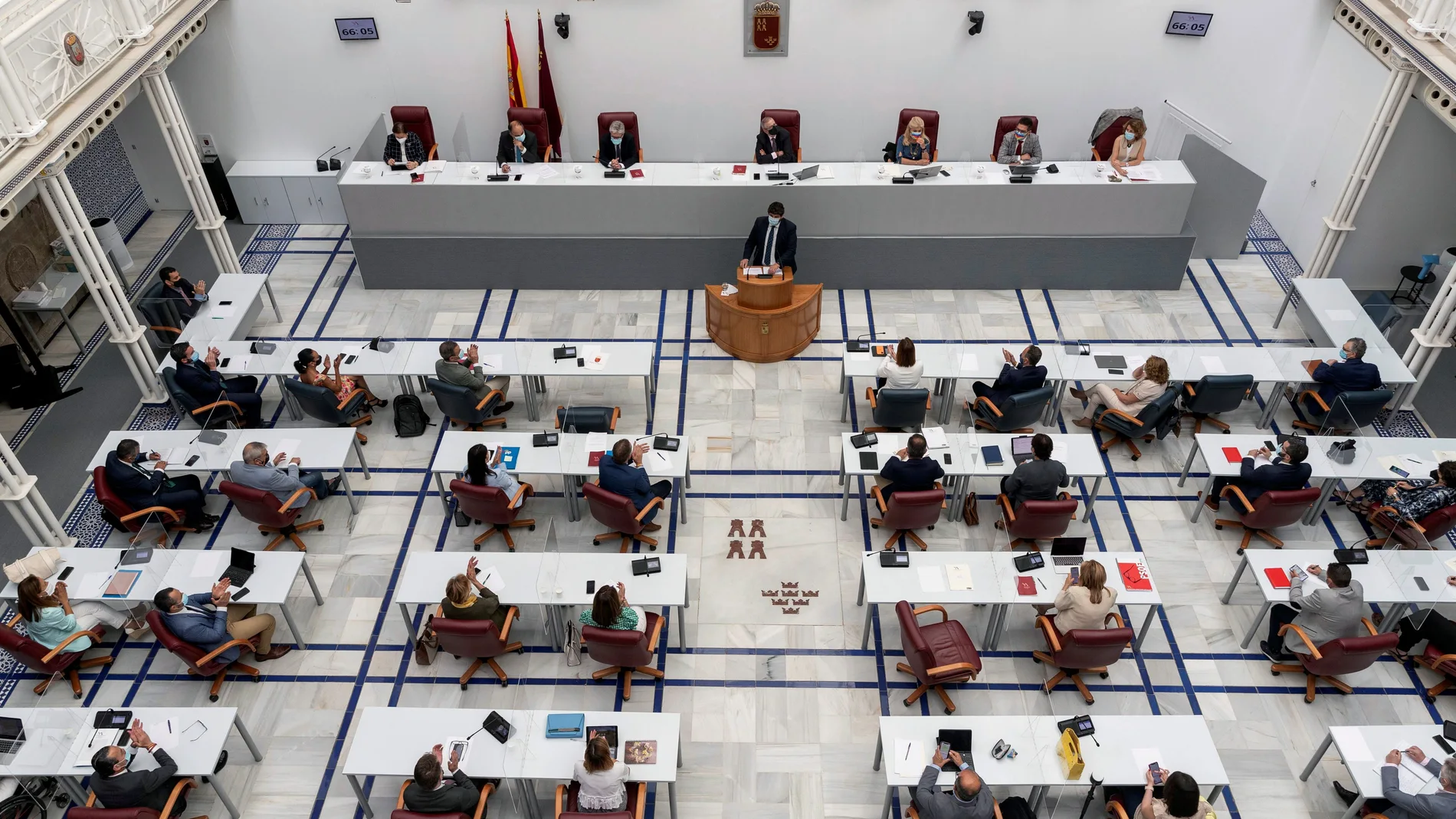 Imagen de una sesión plenaria en el Patio de los Ayuntamientos, en la Asamblea Regional de Murcia 