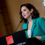 Ayuso se reúne con Ossorio antes de la celebración de las sesiones plenarias de investidura