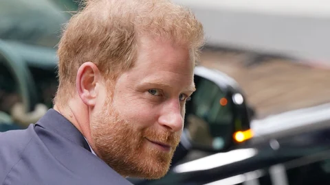 07 June 2023, United Kingdom, London: Prince Harry, Duke of Sussex, arrives at the Rolls Buildings in central London to give evidence in the phone hacking trial against Mirror Group Newspapers (MGN). A number of high-profile figures have brought claims against MGN over alleged unlawful information gathering at its titles.
