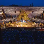 La mítica Arena de Verona, durante una representación de la &quot;Aida&quot; de Verdi