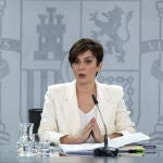 Isabel Rodríguez dice que el "ímpetu" de Darias la convertirá en una "magnífica alcaldesa" de Las Palmas de Gran Canaria