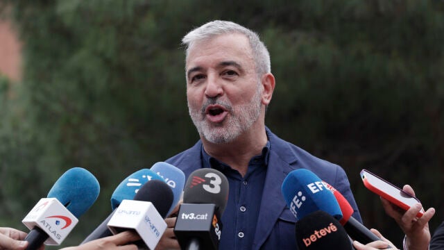 Jaume Collboni asiste al concurso de paellas