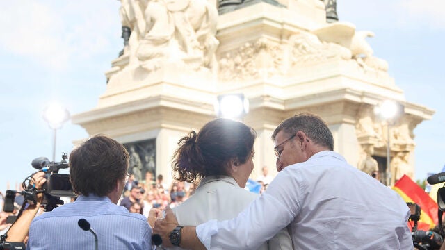 Feijóo y Ayuso protagonizan un acto del PP en Madrid 