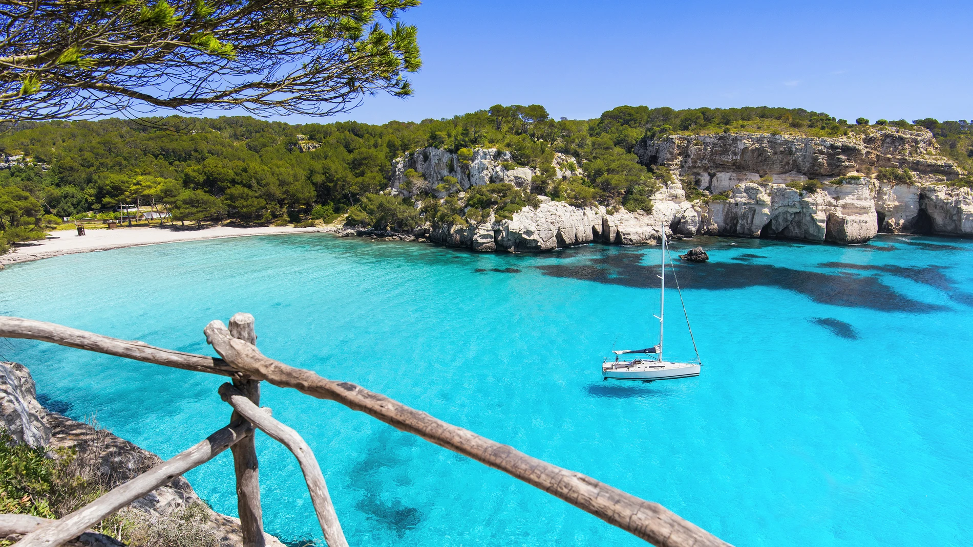 Europa cuenta con islas que son lugares maravillosos para cualquier interés de los turistas