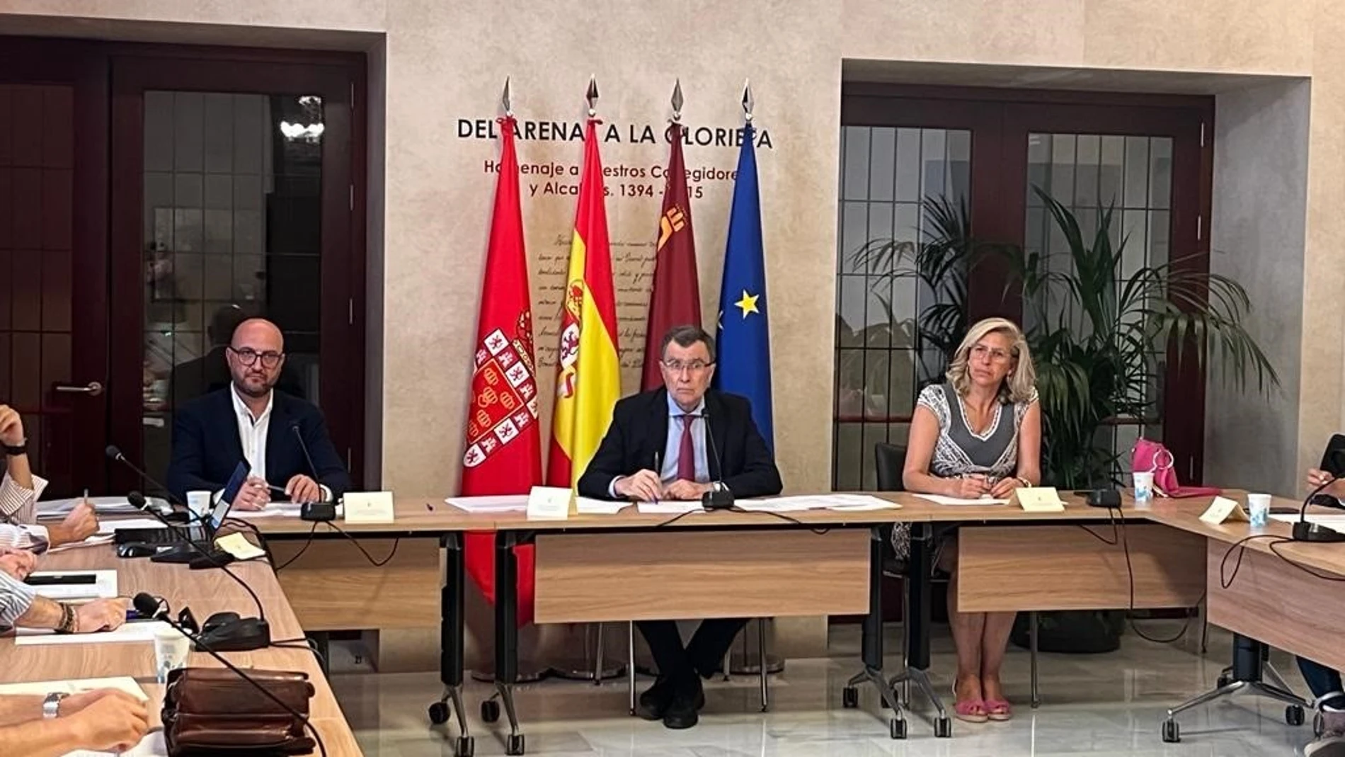 El alcalde de Murcia, José Ballesta, en la reunión con vecinos del Barrio del Carmen de Murcia AYUNTAMIENTO DE MURCIA 20/06/2023