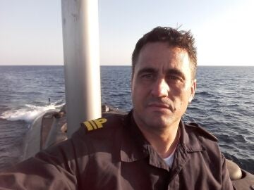 El jefe de Inteligencia de la Flota de Submarinos de la Armada española: 