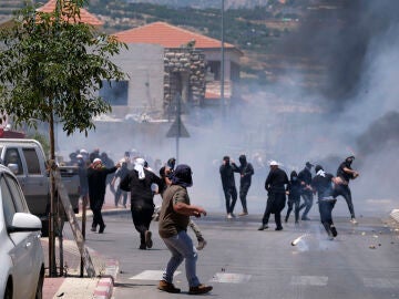 Netanyahu llama al orden tras disturbios en el Golán y ataques de colonos en Cisjordania
