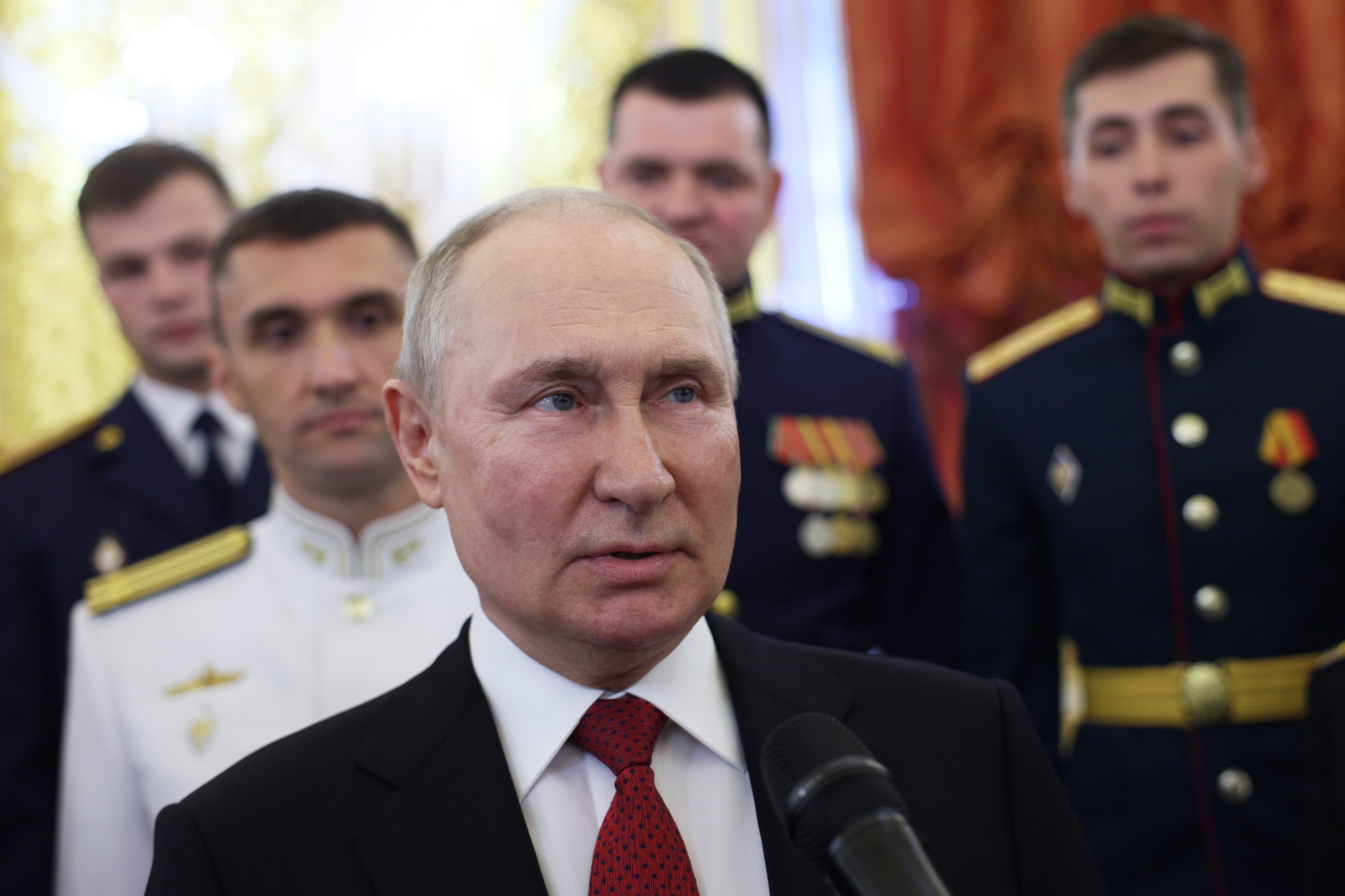 Rusia se sume en un debate encarnizado sobre el uso de armas nucleares en Ucrania foto imagen