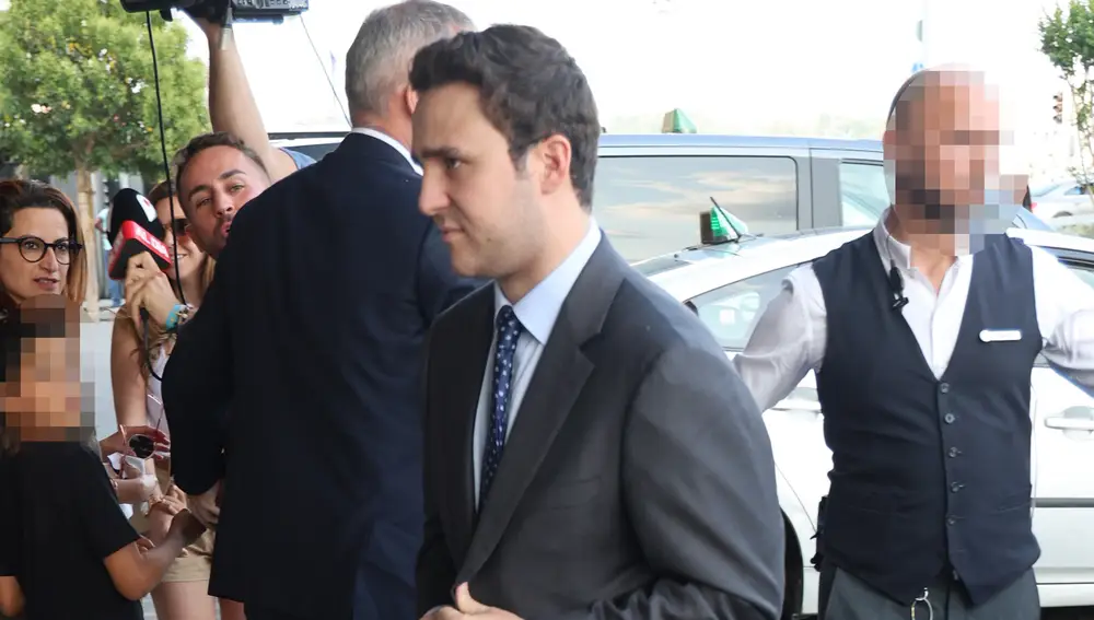 Froilán de Marichalar llega al hotel tras la graduación de Irene, a 16 de junio de 2023, en Ginebra (Suiza).
