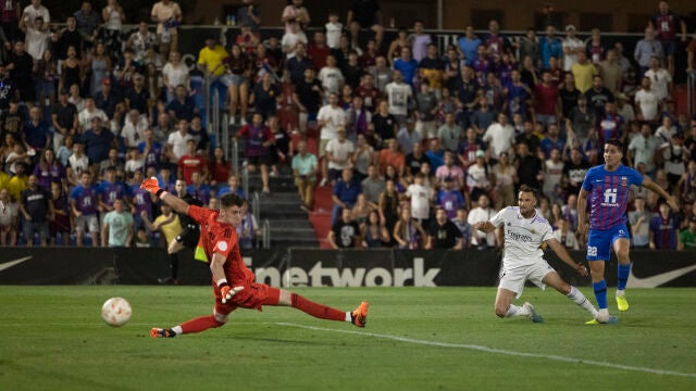 CD Eldense - Real Madrid Castilla