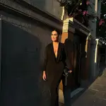 Vicky Martín Berrocal con vestido negro de lo más sexy.