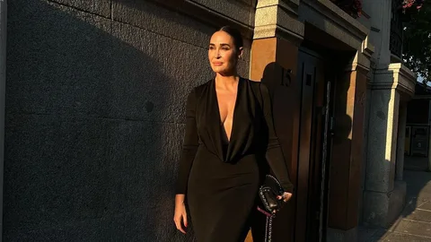 Vicky Martín Berrocal con vestido negro de lo más sexy.