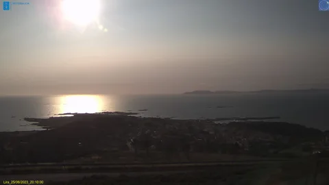 Nube de humo procedente de los incendios de Canadá visible desde la costa de Galicia