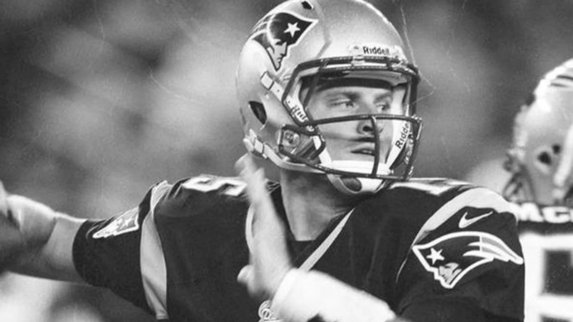 Ryan Mallett, ex 'quarterback' de los Patriots, muere ahogado