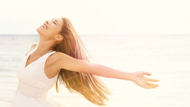 La felicidad se puede hallar hasta en los más oscuros momentos, pero debemos utilizar bien la luz