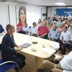 La presidenta del PP de Cartagena, Noelia Arroyo, ha presidido la junta directiva del partido convocada para activar a militantes y simpatizantes ante las próximas elecciones generales del día 23 de julio