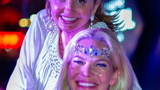 Sandra García-Sanjuan y Alexandra Swarovski