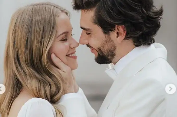 El romántico vídeo con el que Álvaro Soler anuncia que va a ser padre