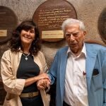 Mario Vargas LLosa visita La Tenada de Valduero