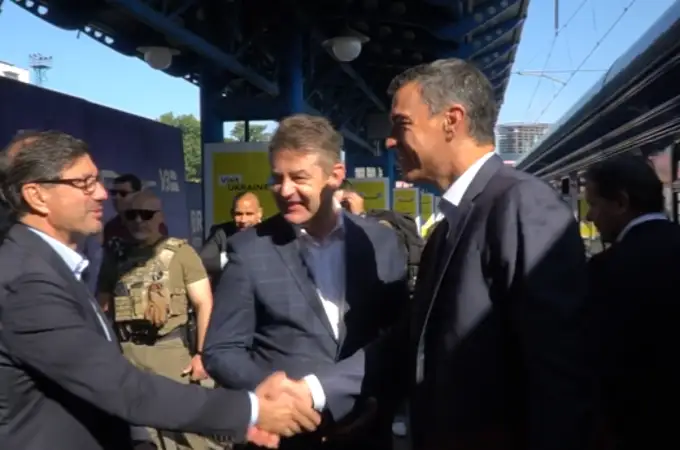 Sánchez llega a Kyiv para reunirse con Zelenski 