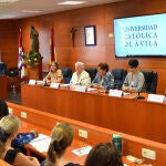 Mª del Rosario Sáez Yuguero, rectora de la UCAV; Ana Isabel Gómez, directora AULCE; Jose Espiricueta, profesor de español en la Universidad de Dallas; Mª Stella Ceplecha, directora adjunta AULCE