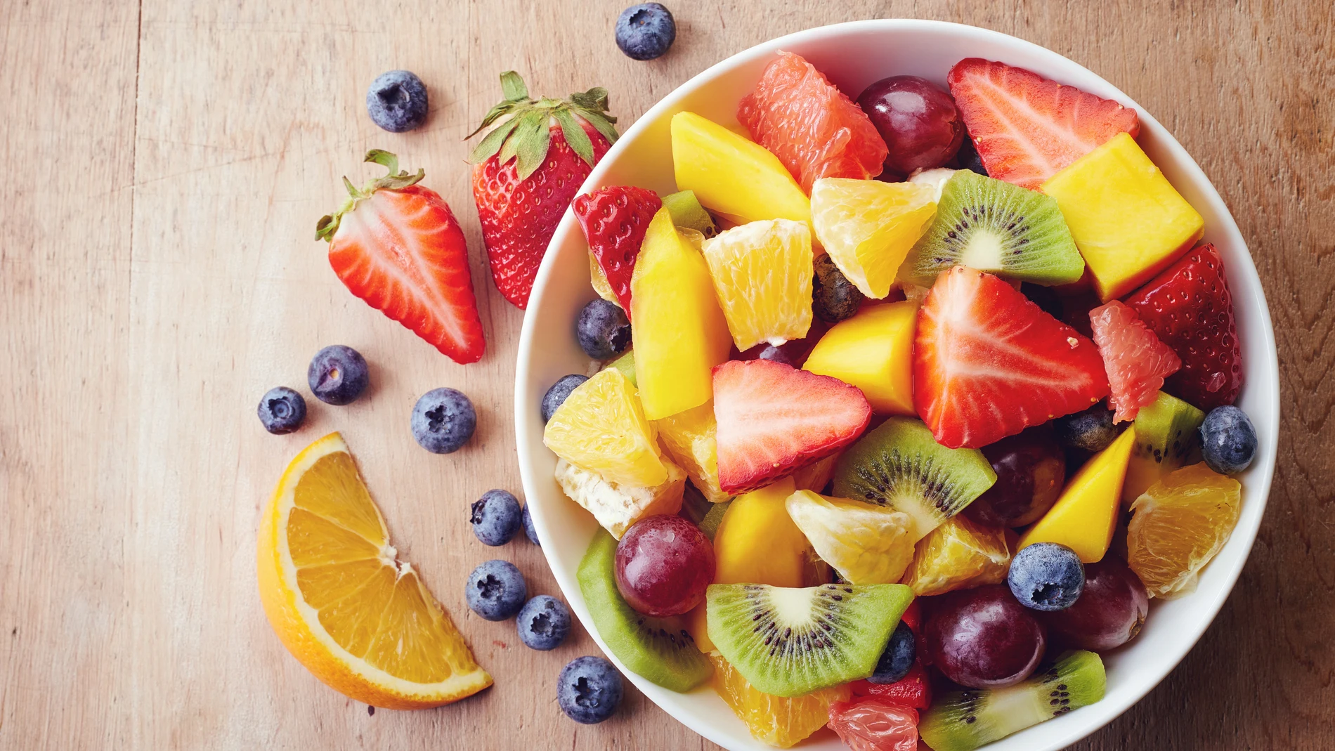 Las frutas y las verduras contienen una gran cantidad de beneficios para la salud gracias a sus vitaminas, minerales o fibra