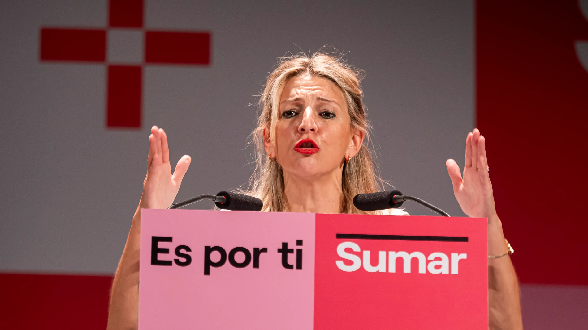 VALLADOLID, 05/07/2023.- La candidata de Sumar a la presidencia del Gobierno, Yolanda Díaz, participa en un mitin celebrado este miércoles en Valladolid. EFE/ R. García 