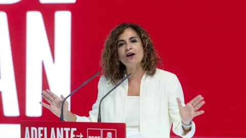 La ministra de Hacienda y Función Pública, María Jesús Montero, interviene durante presentación del programa electoral del PSOE para las elecciones generales en Madrid, en el Espacio Próxima Estación, a 7 de julio de 2023, en Madrid.