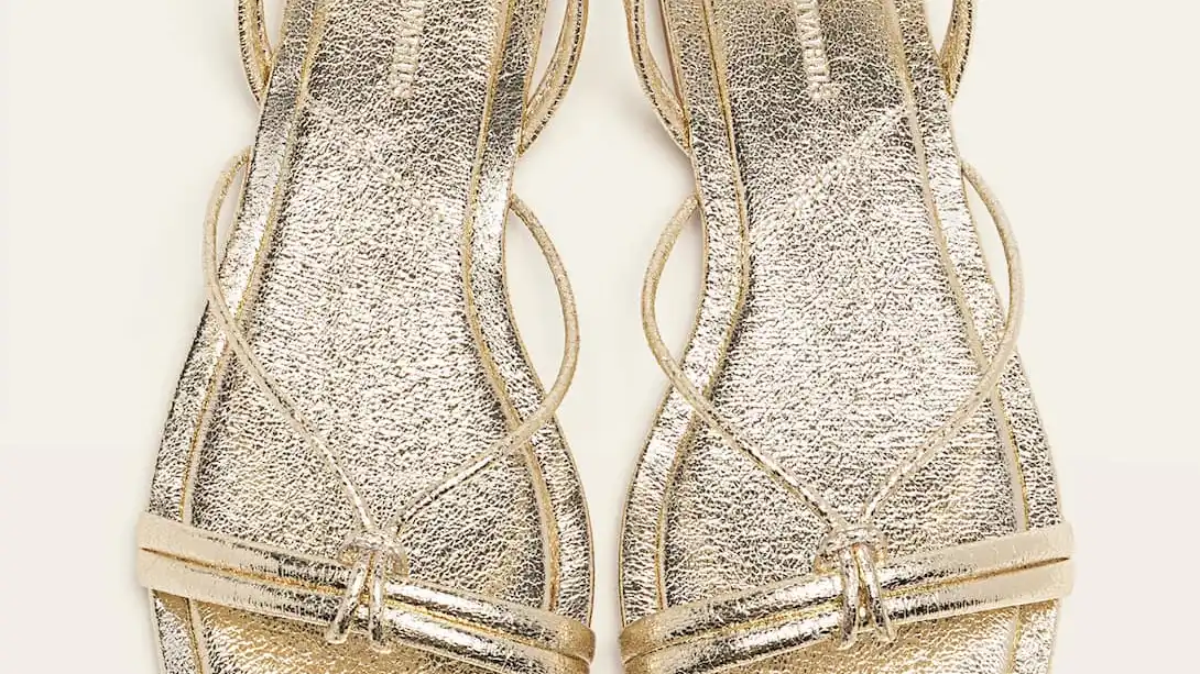 Sandalias doradas