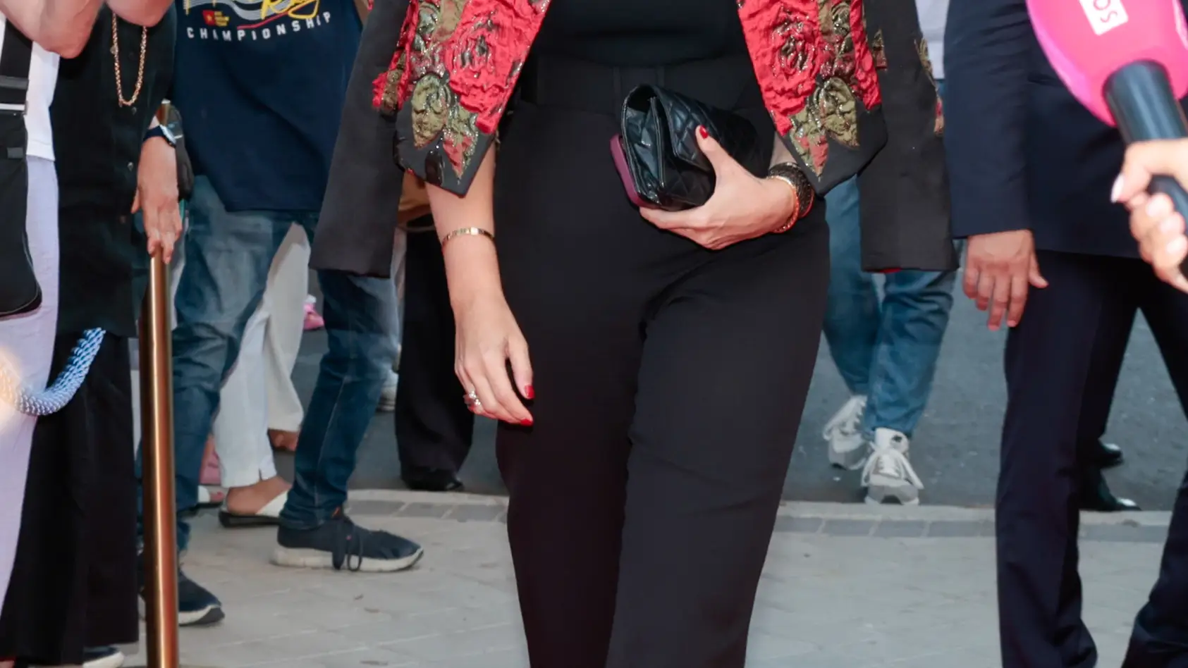 Vicky Martín Berrocal con look de su firma.