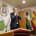 El socialista Javier Fernández, elegido presidente de la Diputación por mayoría simple del Pleno