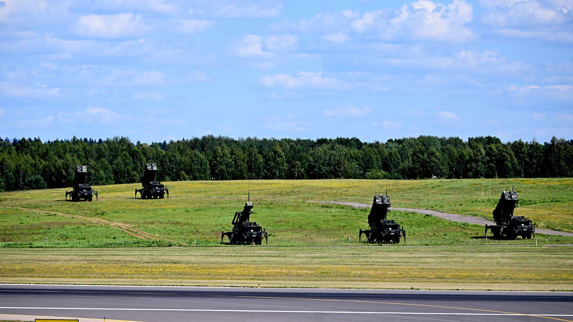 Sistemas de defensa antiaérea de largo alcance Patriot de las Fuerzas Armadas alemanas en el aeropuerto de Vilna