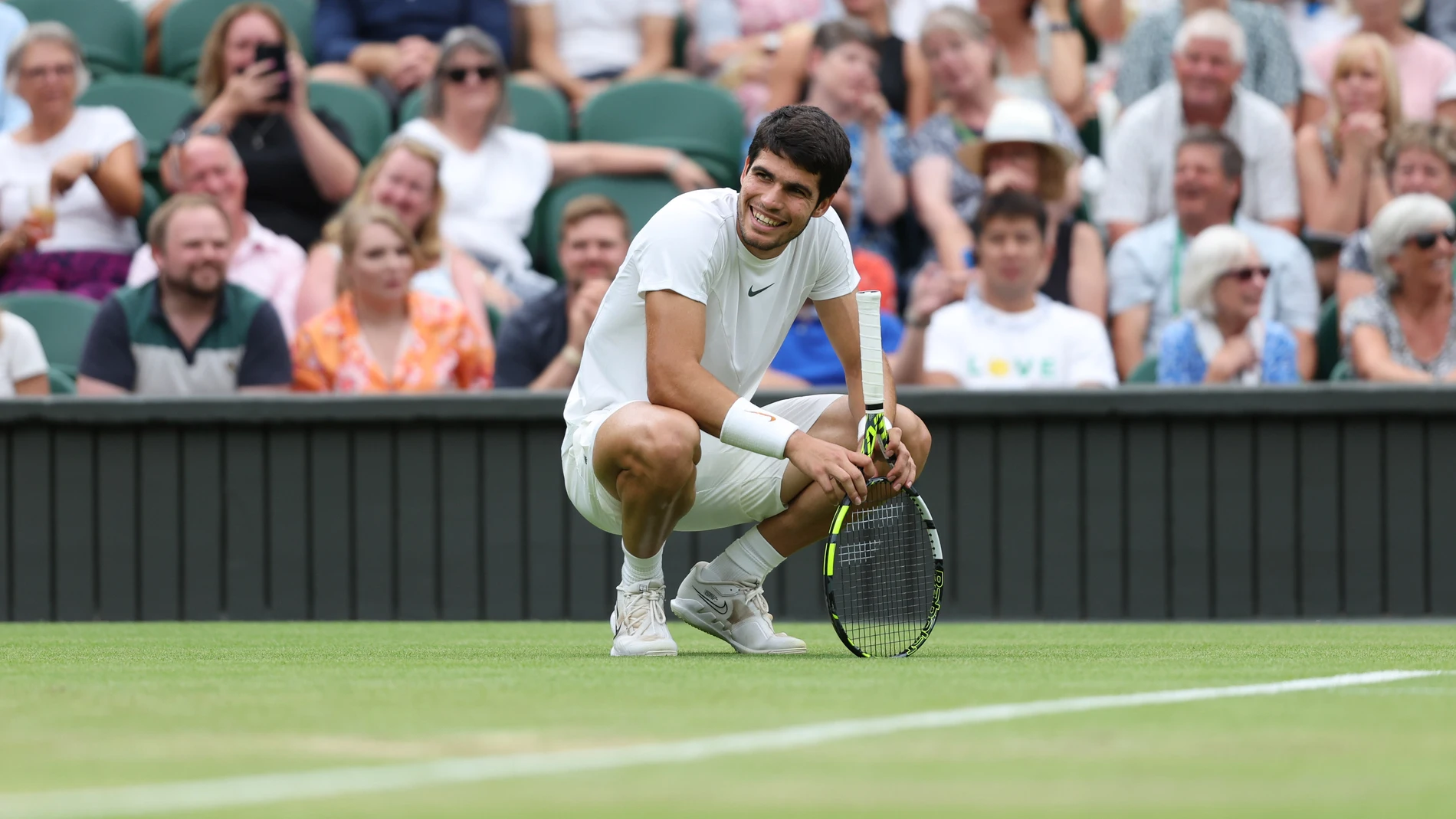 Carlos Alcaraz during the 2023 Wimbledon Championships on July 8, 2023 at All England Lawn Tennis & Croquet Club in Wimbledon, England - Photo Antoine Couvercelle / DPPI Antoine Couvercelle / Dppi / Afp7 08/07/2023 ONLY FOR USE IN SPAIN