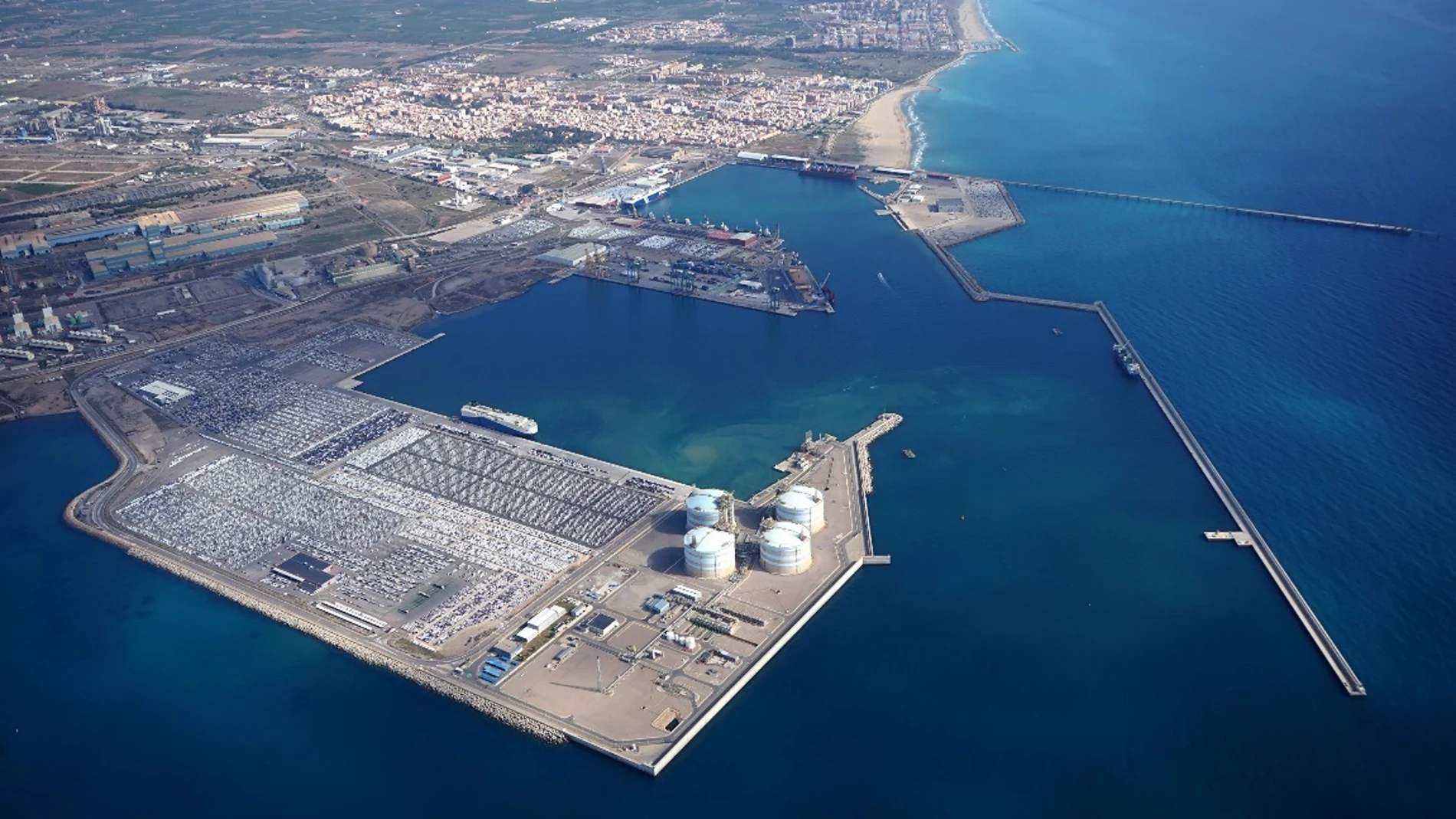 Vista área del Puerto de València MITMA 11/07/2023