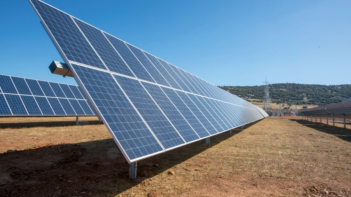 Apple levanta en Segovia una planta fotovoltaica que estará operativa a finales de 2024