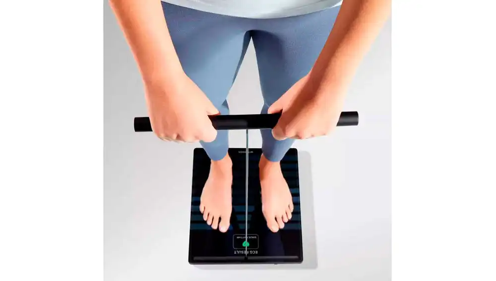 básculas inteligentes de la marca Whithings, concretamente el modelo BodyScan, que ofrece información precisa sobre el peso, la composición corporal segmentaria y la salud cardíaca
