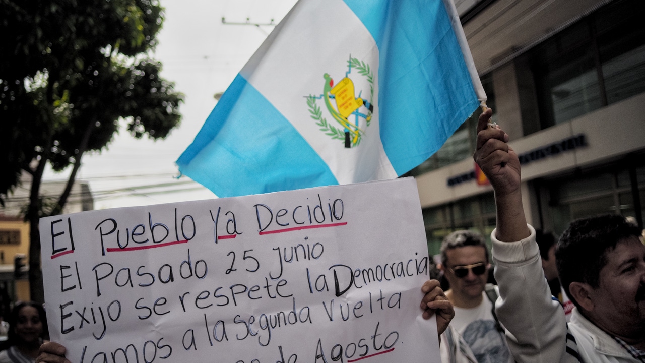 Another stone for Arévalo in Guatemala: they order to suspend his party