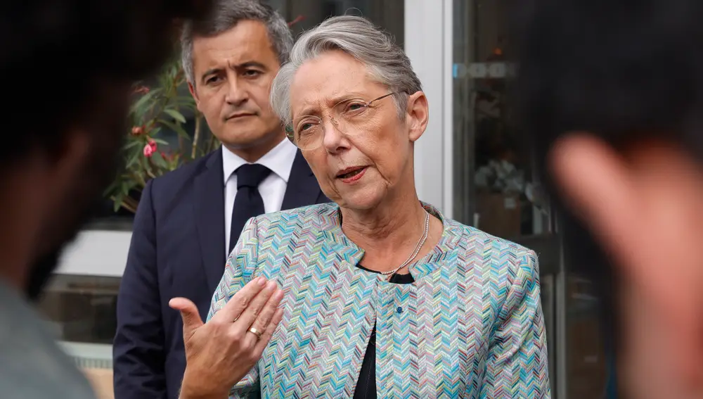 French Prime Minister Elisabeth Borne visits a care and rehabilitation centre in Coubert